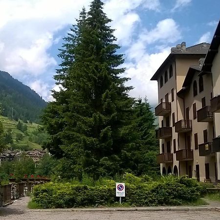Aparthotel Tettuccio Montesole Ponte Di Legno Zewnętrze zdjęcie