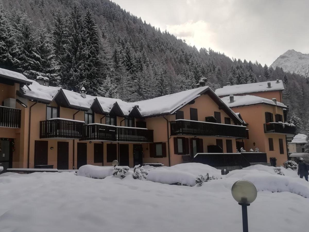 Aparthotel Tettuccio Montesole Ponte Di Legno Zewnętrze zdjęcie